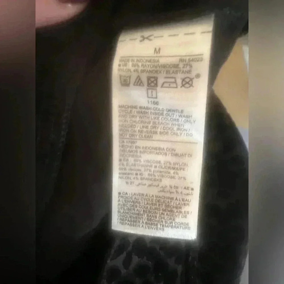 Old Navy Black Leopard Print Pants - Picture 5 of 6